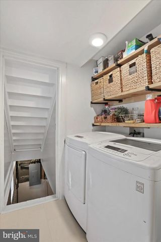 542 E LIBERTY STREET, Chambersburg, PA 17201