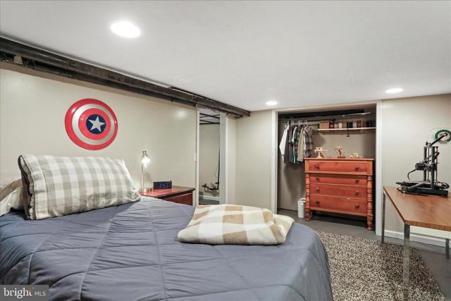 542 E LIBERTY STREET, Chambersburg, PA 17201