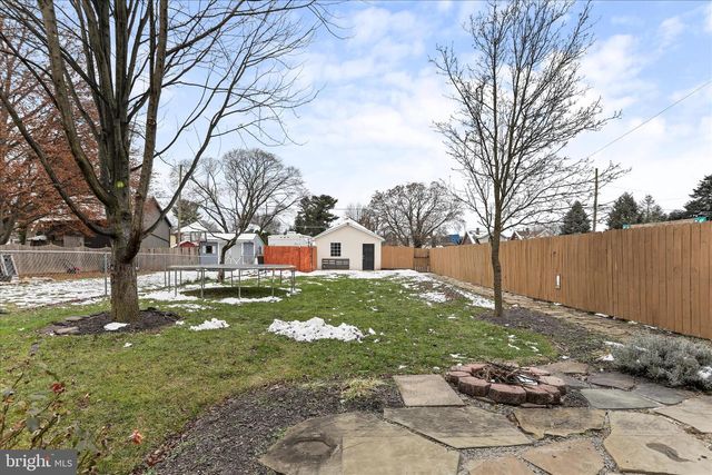 542 E LIBERTY STREET, Chambersburg, PA 17201