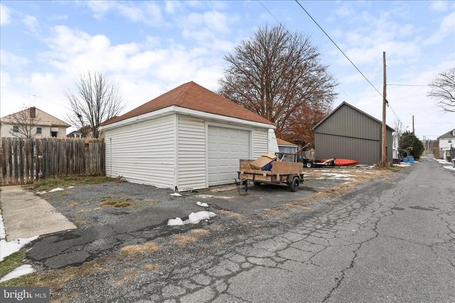 542 E LIBERTY STREET, Chambersburg, PA 17201