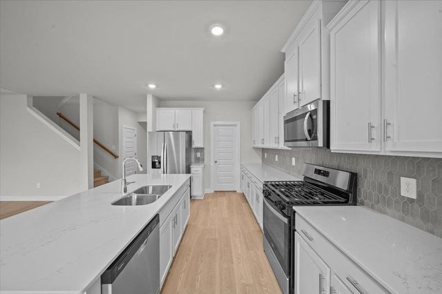 214 Tantalus Street, Gray Court, SC 29645