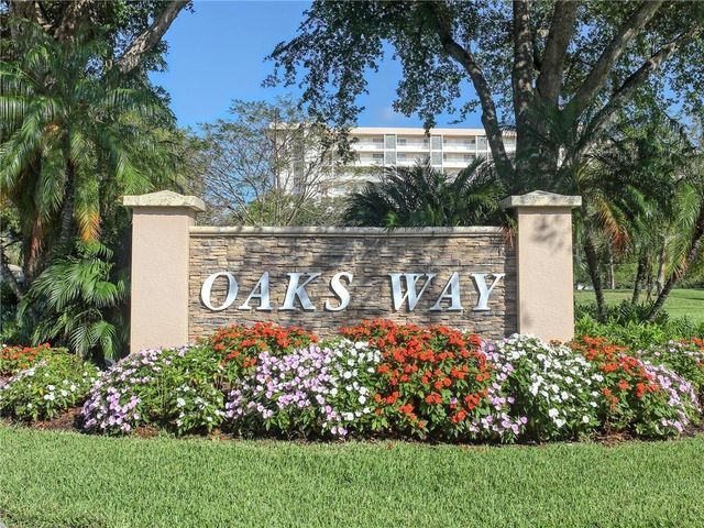 3503 Oaks Way 405, Pompano Beach, FL 33069
