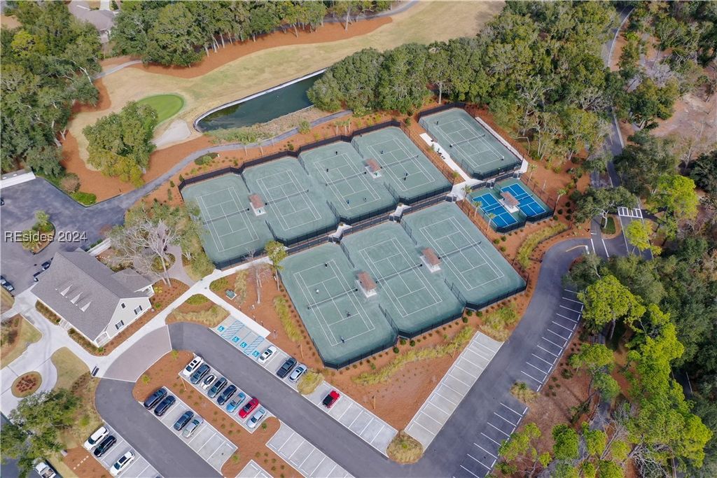 Image 26 of property listing at 14 Wimbledon Ct # 133-1, Hilton Head Island, SC 29928