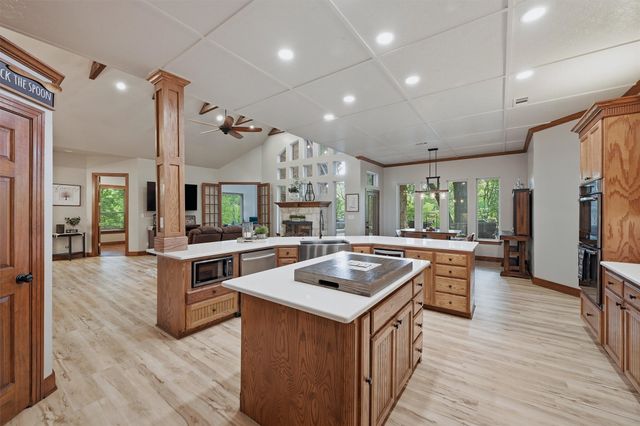 31 Forest Hills Circle, Gunter, TX 75058