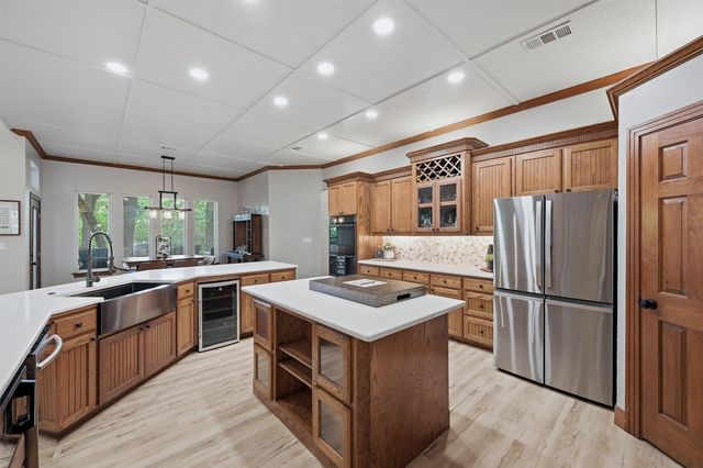 31 Forest Hills Circle, Gunter, TX 75058