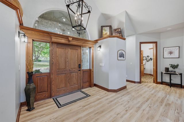 31 Forest Hills Circle, Gunter, TX 75058
