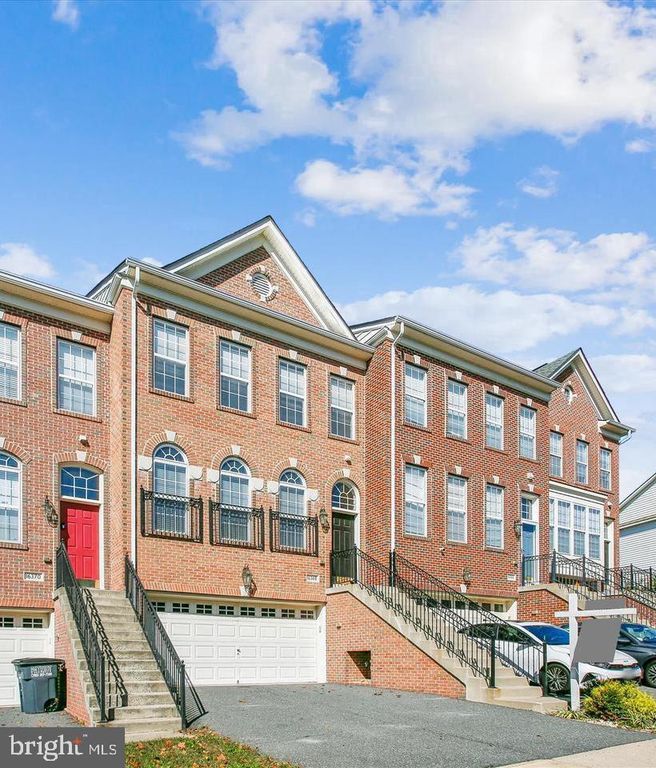 16368 GANGPLANK LN, Woodbridge, VA 22191