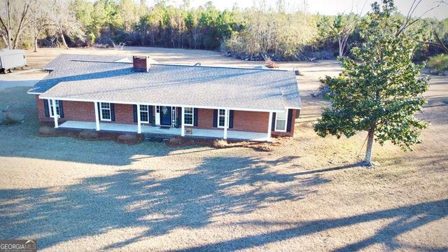 201 Burketts Ferry Road, Hazlehurst, GA 31539