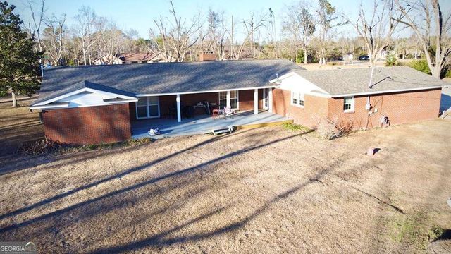 201 Burketts Ferry Road, Hazlehurst, GA 31539