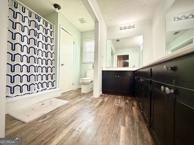 201 Burketts Ferry Road, Hazlehurst, GA 31539