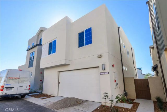 232 Tank, Irvine, CA 92618