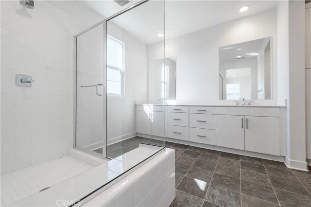 232 Tank, Irvine, CA 92618