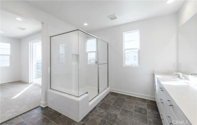 232 Tank, Irvine, CA 92618