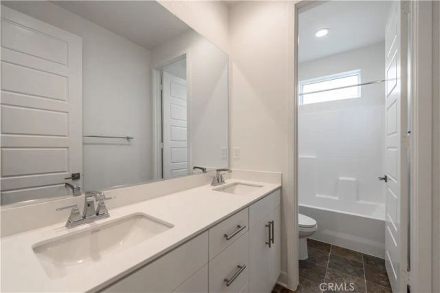 232 Tank, Irvine, CA 92618