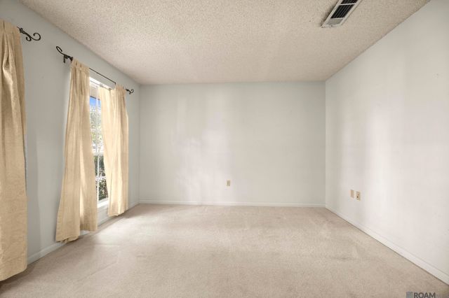 1620 S Lynne Ave, Gonzales, LA 70737