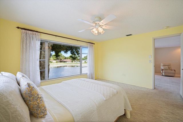 4438 NARRAGANSET TRAIL 98A, Sarasota, FL 34233