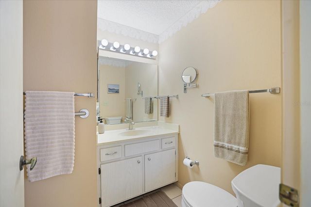 4438 NARRAGANSET TRAIL 98A, Sarasota, FL 34233