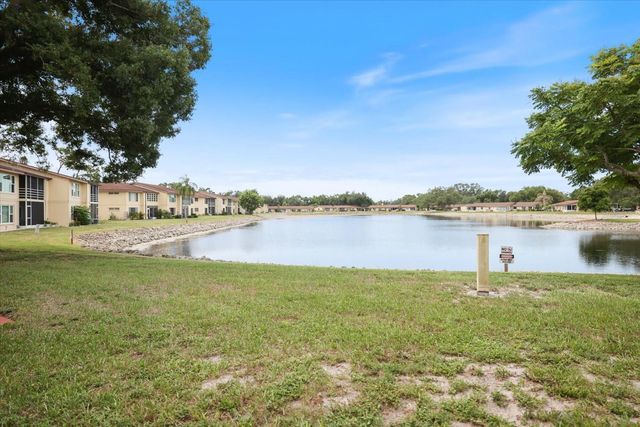 4438 NARRAGANSET TRAIL 98A, Sarasota, FL 34233