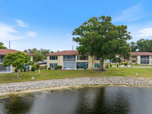4438 NARRAGANSET TRAIL 98A, Sarasota, FL 34233