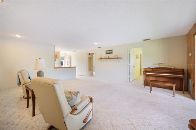 4438 NARRAGANSET TRAIL 98A, Sarasota, FL 34233