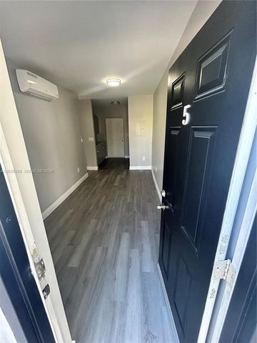 1740 NW 1st Place 5, Miami, FL 33136