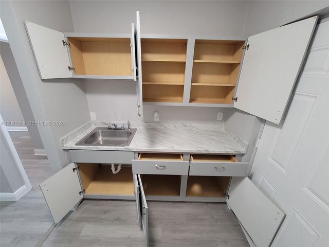 1740 NW 1st Place 5, Miami, FL 33136