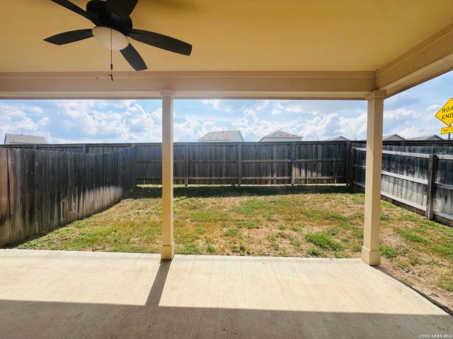 9224 Canyon Bnd Unit 2, Converse, TX 78109
