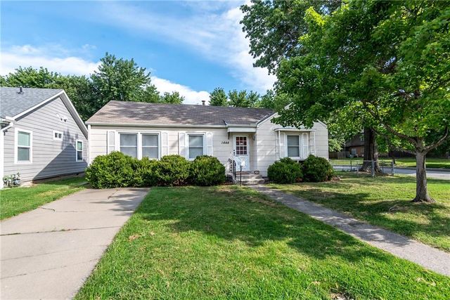 1444 E 24th Avenue, North Kansas City, MO 64116