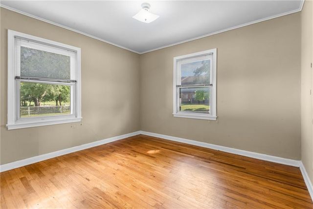 1444 E 24th Avenue, North Kansas City, MO 64116