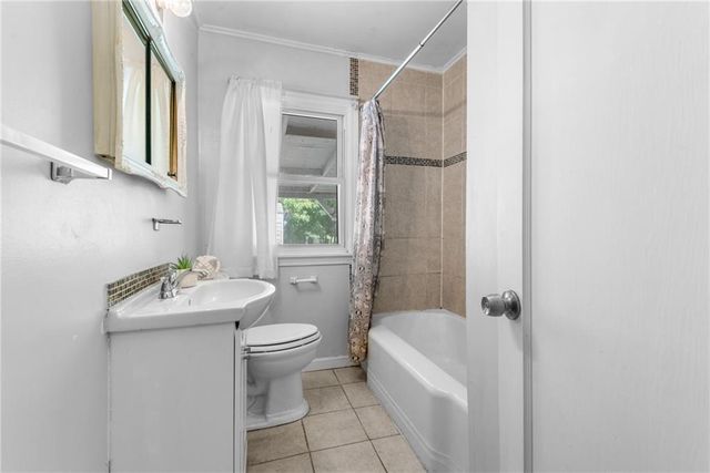 1444 E 24th Avenue, North Kansas City, MO 64116