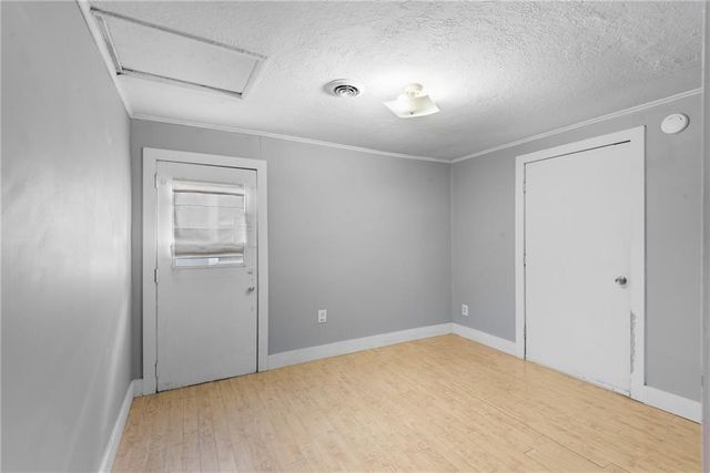 1444 E 24th Avenue, North Kansas City, MO 64116