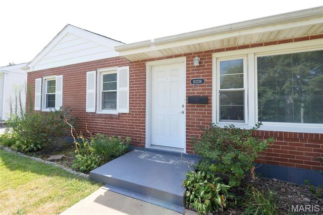 10238 Breckenridge Road, St Ann, MO 63074