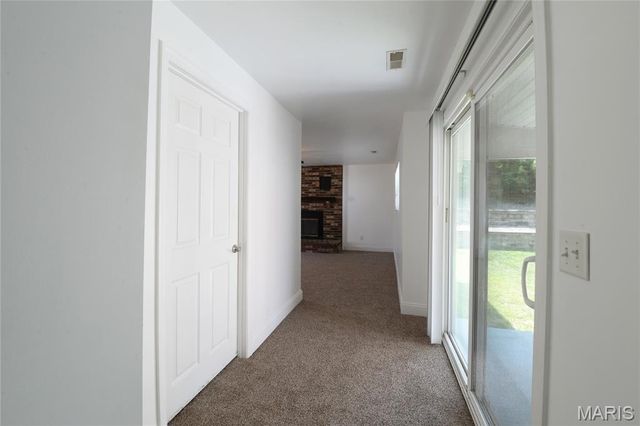 10238 Breckenridge Road, St Ann, MO 63074
