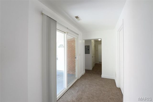 10238 Breckenridge Road, St Ann, MO 63074