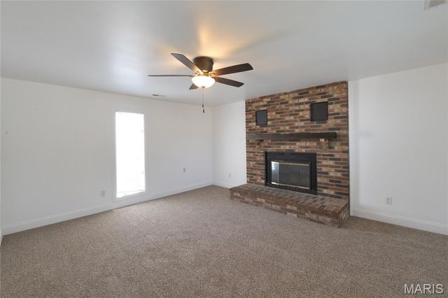 10238 Breckenridge Road, St Ann, MO 63074