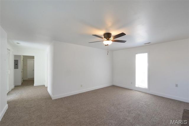 10238 Breckenridge Road, St Ann, MO 63074