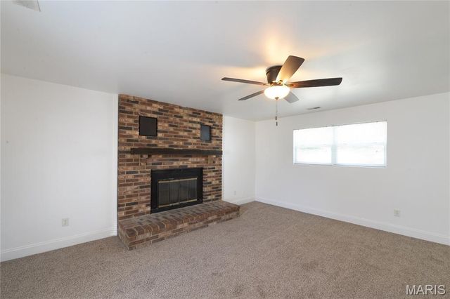 10238 Breckenridge Road, St Ann, MO 63074