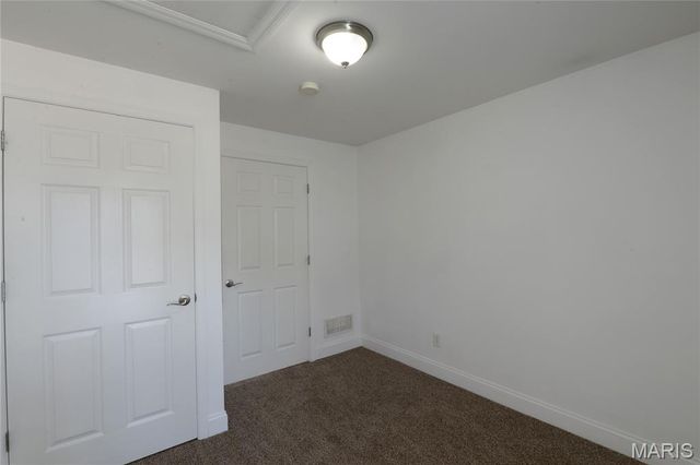 10238 Breckenridge Road, St Ann, MO 63074