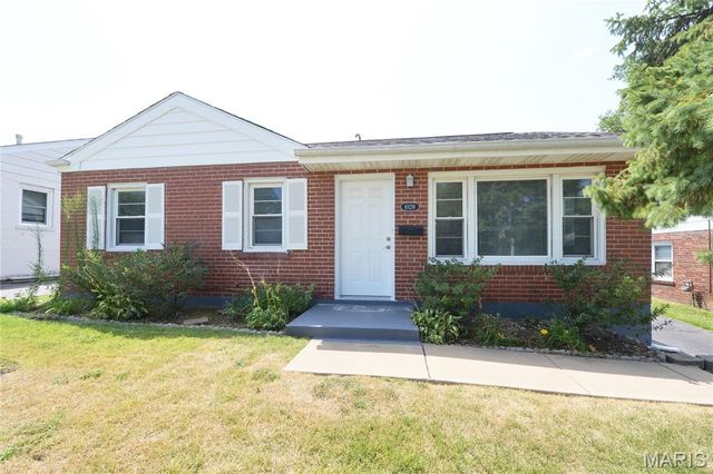 10238 Breckenridge Road, St Ann, MO 63074