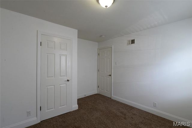 10238 Breckenridge Road, St Ann, MO 63074