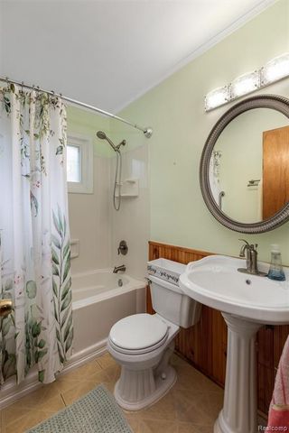 561 Hayes Street, Ypsilanti, MI 48198