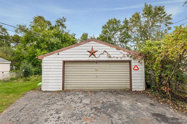 561 Hayes Street, Ypsilanti, MI 48198