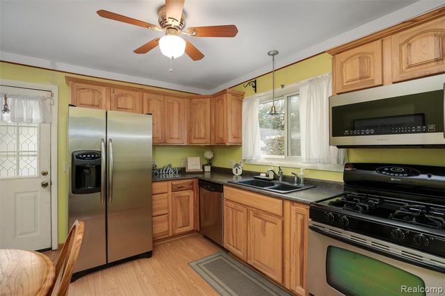 561 Hayes Street, Ypsilanti, MI 48198