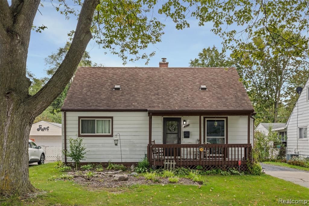 561 Hayes Street, Ypsilanti, MI 48198