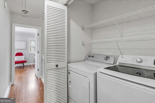 902 Defoors Landing NW, Atlanta, GA 30318
