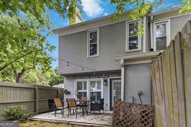 902 Defoors Landing NW, Atlanta, GA 30318