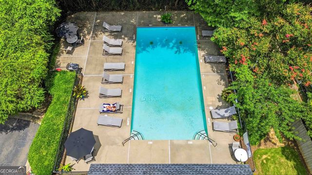 902 Defoors Landing NW, Atlanta, GA 30318
