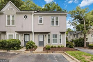 902 Defoors Landing NW, Atlanta, GA 30318