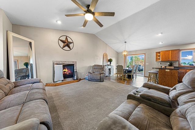 2505 30th Street NW, Faribault, MN 55021