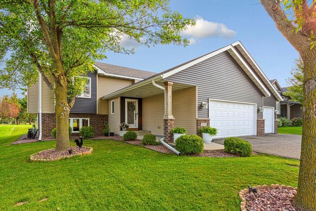 2505 30th Street NW, Faribault, MN 55021